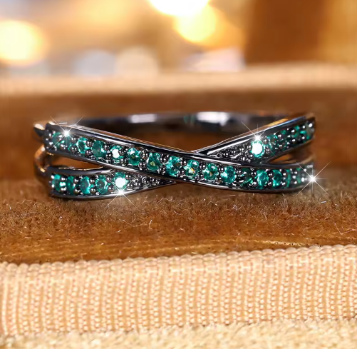 Minimalist Criss-Cross Zircon Ring – Multiple Colors