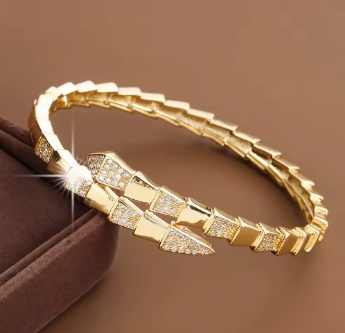 Luxury Snake-Design Zircon Stone Open Copper Bracelet – Adjustable Women’s Bangle