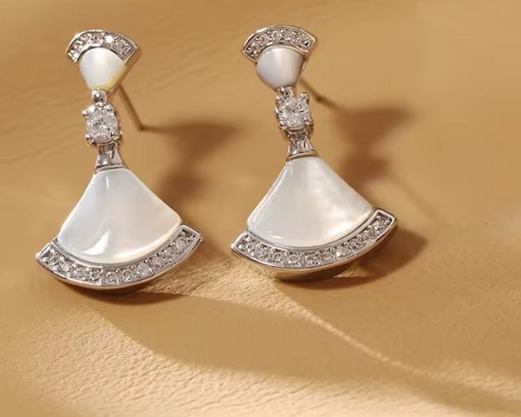 Elegant Mother-of-Pearl Fan-Shaped Zircon Stud Earrings – Luxury S925 Silver Needle Jewelry